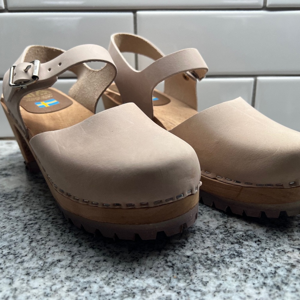 MIA ABBA Clog Sandal - Dusty Pink Leather - US Size 9